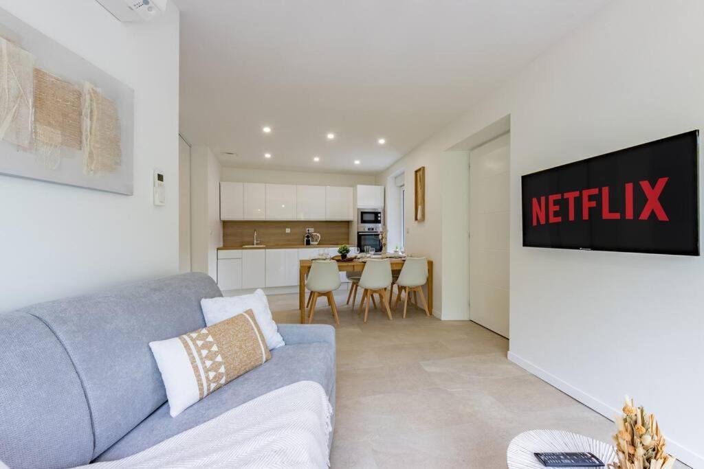 Le Rivera - Clim - Parking - Netflix - Nestor & Margot *